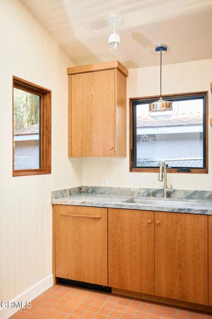 Building Photo - 2135 Navarro Ave