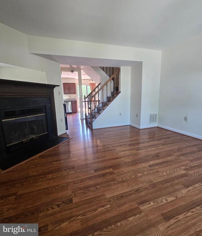 Building Photo - 15318 Gunsmith Terrace