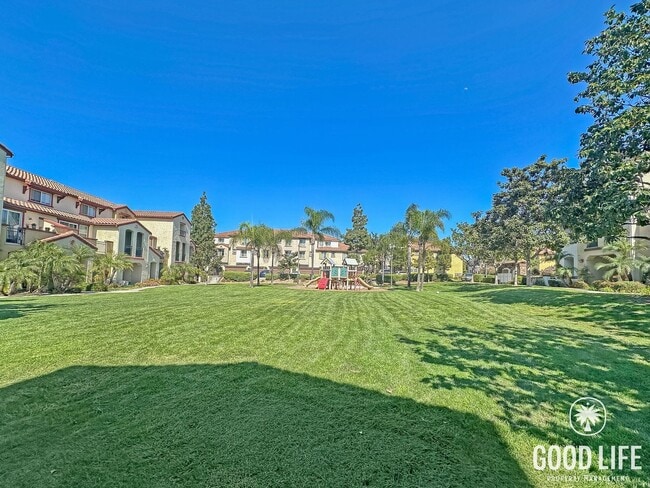 Building Photo - 3-Level 3BR Otay Ranch Home | 1,602 Sq Ft with Garage, Balcony & Gated Community