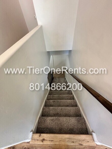 Building Photo - This property offers a NO DEPOSIT option available for qualified renters!