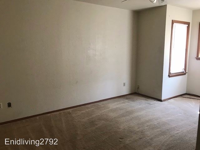 Building Photo - 1 br, 1 bath House - 1025 W. Maine