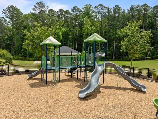 Building Photo - 3700 Horton Hill Dr