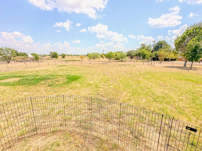Building Photo - 1674 Culpepper Ln