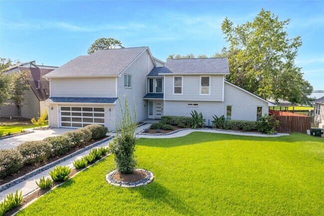 Building Photo - 8311 Amber Cove Dr