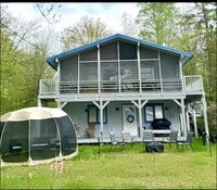Building Photo - 4 N Shore Dr
