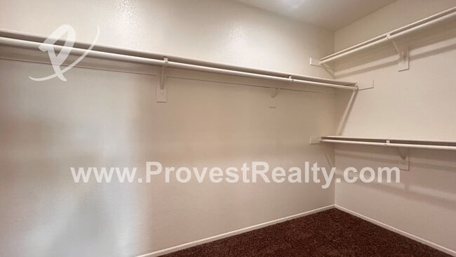 Building Photo - 3 Bed, 2 Bath Victorville Home!!