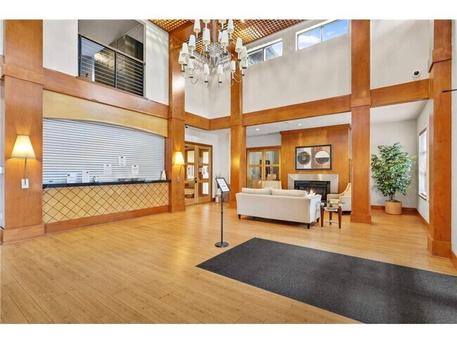 Building Photo - Sparkling 2 Bedroom Condo in Southwest Sta...