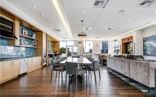 Building Photo - Luma Condominiums ~ First Hill/Capitol Hill