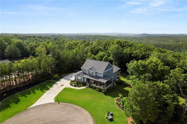 Building Photo - 175 STONELEDGE TRCE N