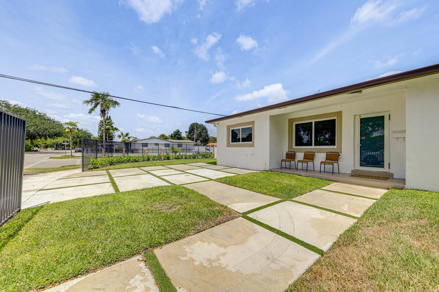 Building Photo - 1371 NW 131st St