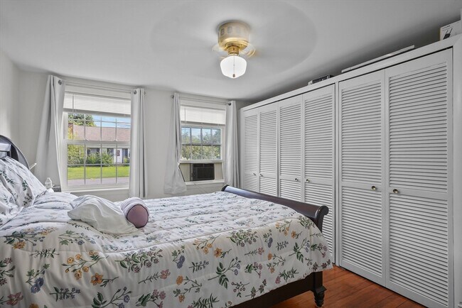 Building Photo - 26 Melanie Cir