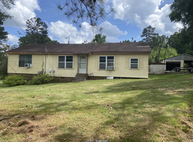 Building Photo - 1638 MS-178