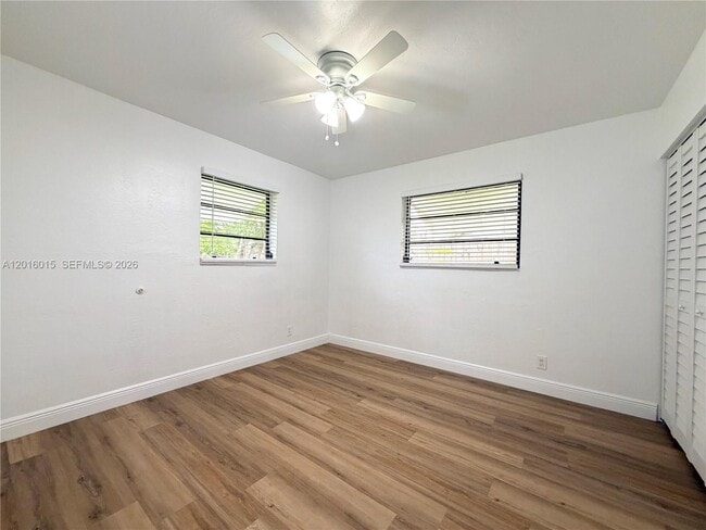 Building Photo - 1740 SW 47th Ave