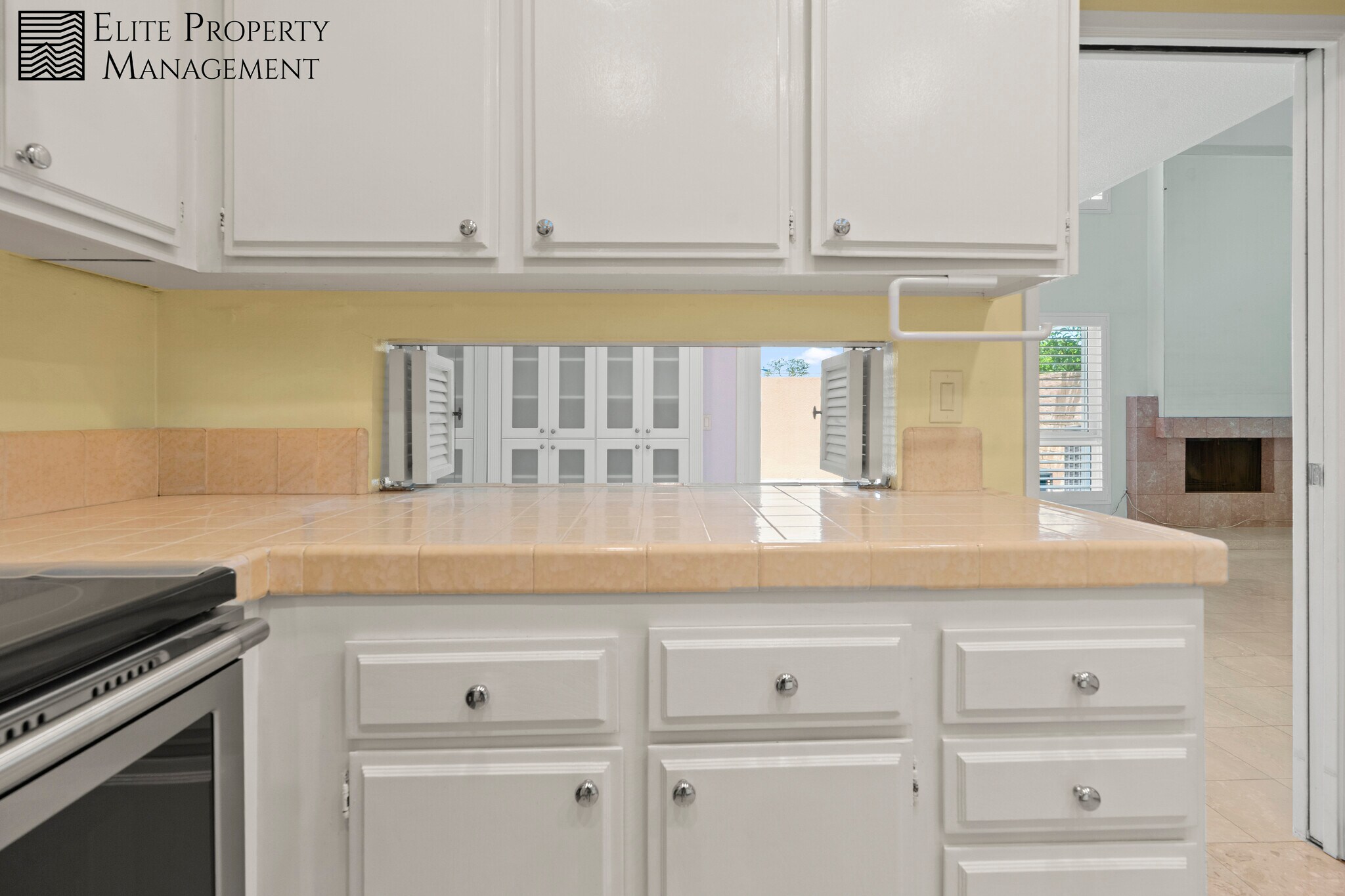 Building Photo - 1409 Athena