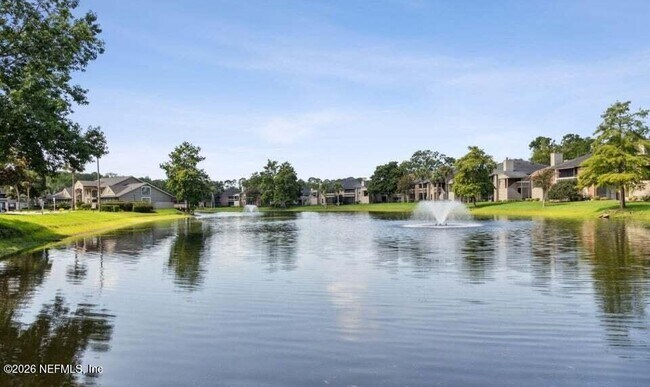 Building Photo - 10200 Belle Rive Blvd