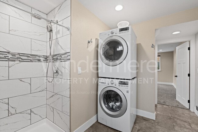 Building Photo - Bright, Charming Home with Modern Features and Exceptional Indoor–Outdoor Space Kendall Yards