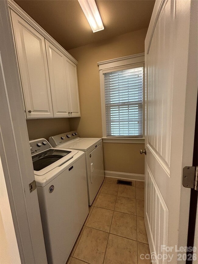 Building Photo - 11507 Ardrey Crest Dr