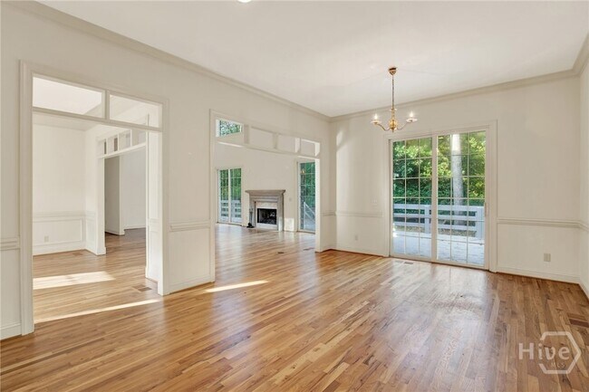 Building Photo - 2 Wakefield Pl