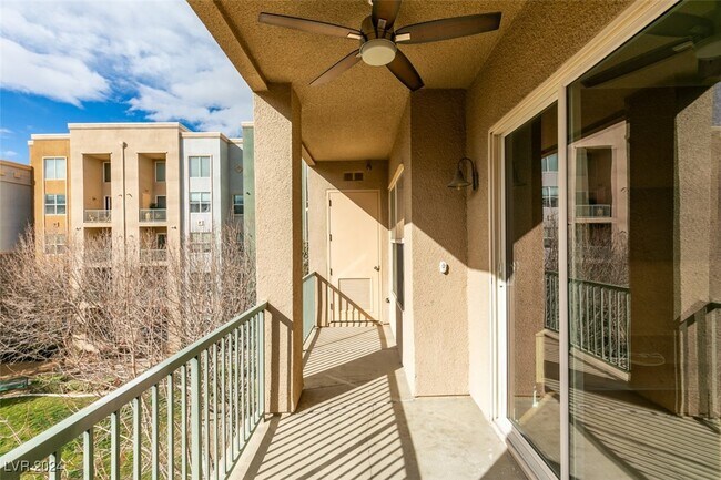 Building Photo - 50 E Serene Ave