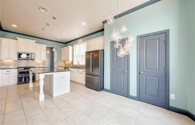 Building Photo - 1309 Mustang Brook Ln