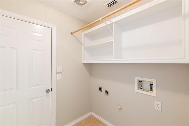Building Photo - 1608 Woodhaven Ct