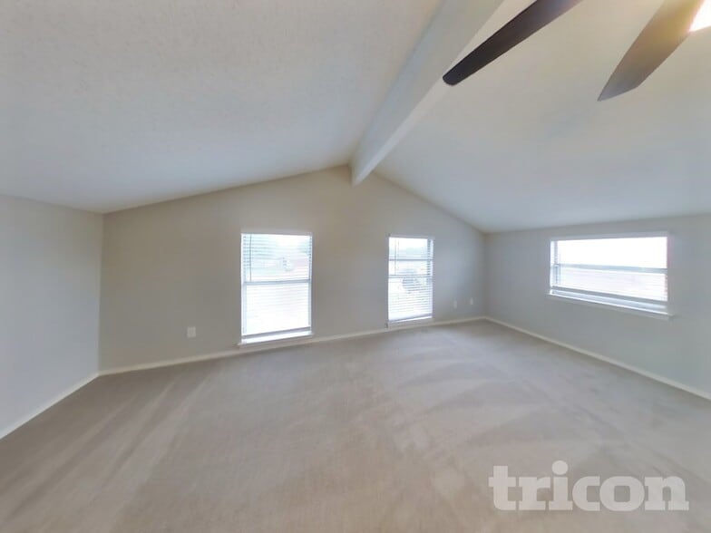 Building Photo - 6705 Lampe Ct