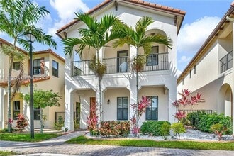 Building Photo - 8354 NW 39th Ct