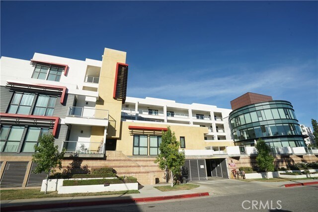 Building Photo - 210 N Monterey St