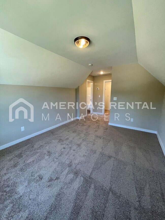 Building Photo - DEPOSIT PENDING! Home for Rent in Union Grove, AL!!! Available to View Now!!!