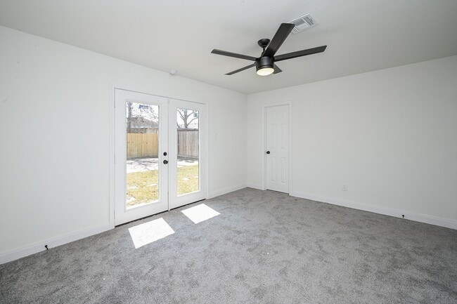 Building Photo - 4710 Hershe St