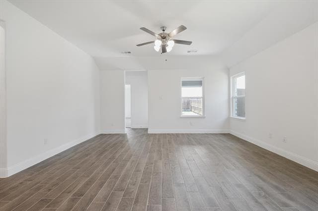 Building Photo - 517 Amenduni Ln