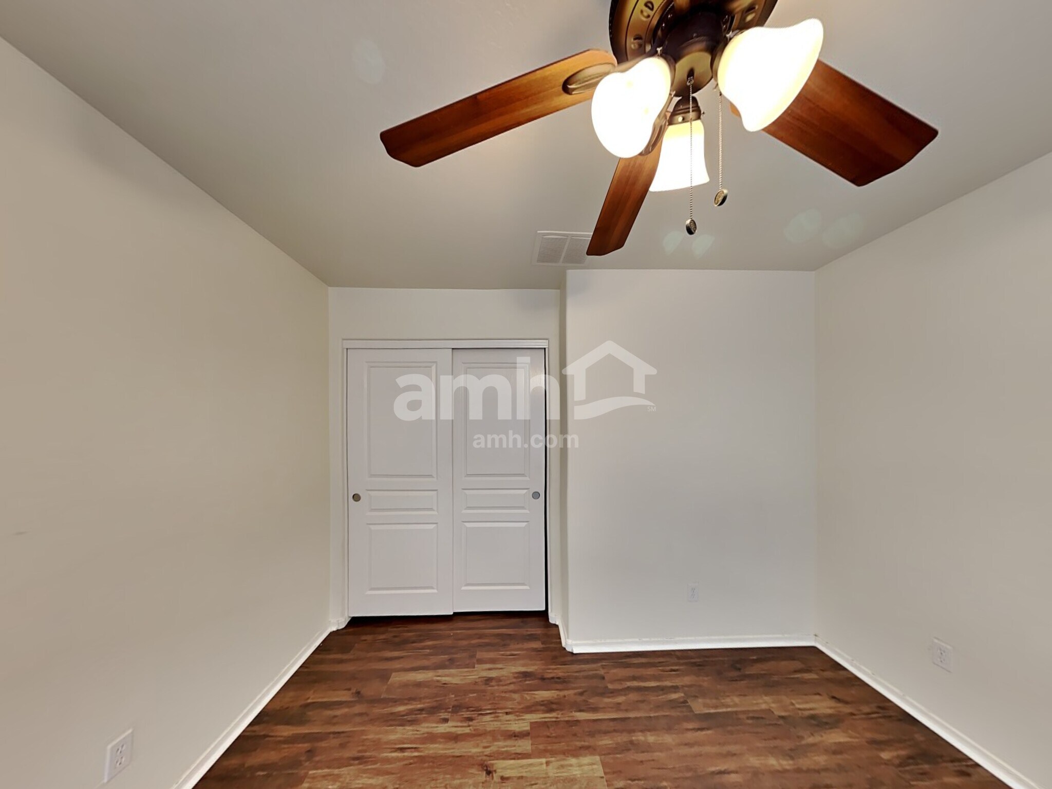 Building Photo - 3822 W South Butte Rd