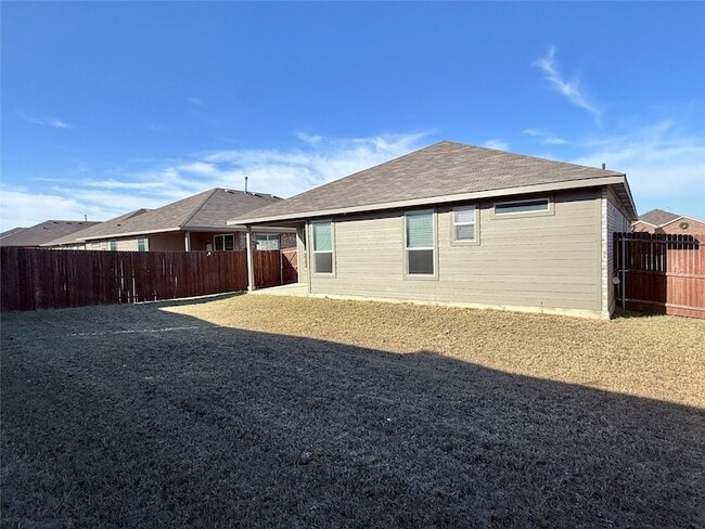 Building Photo - 309 Crowfoot Dr