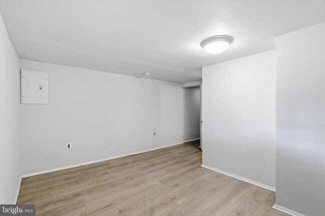 Building Photo - 3351 Morning Glory Rd