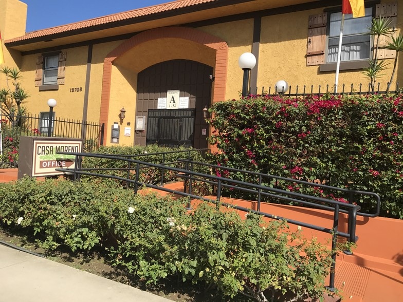 Casa Moreno Apartments 13705 Sunkist Dr La Puente CA 91746