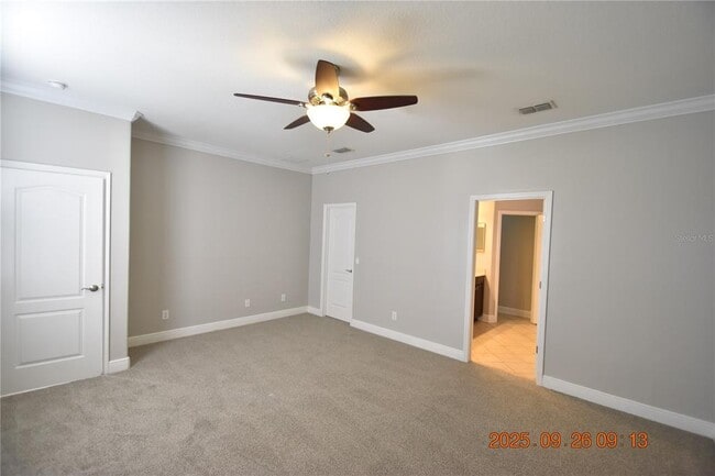 Building Photo - 7108 S Trask St