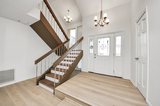 Building Photo - 10743 Boardwalk St