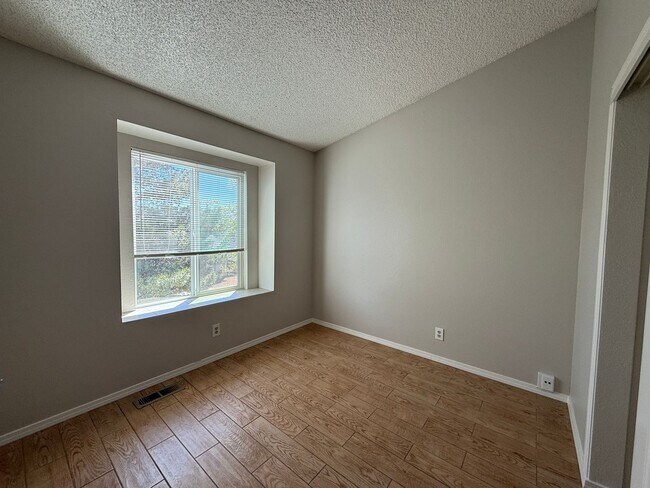 Building Photo - Great home in Sparks!