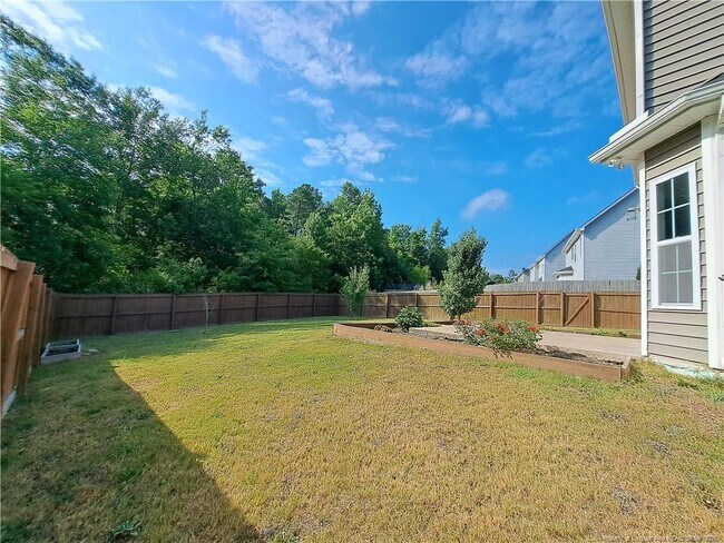 Building Photo - 162 Watchmen Ln