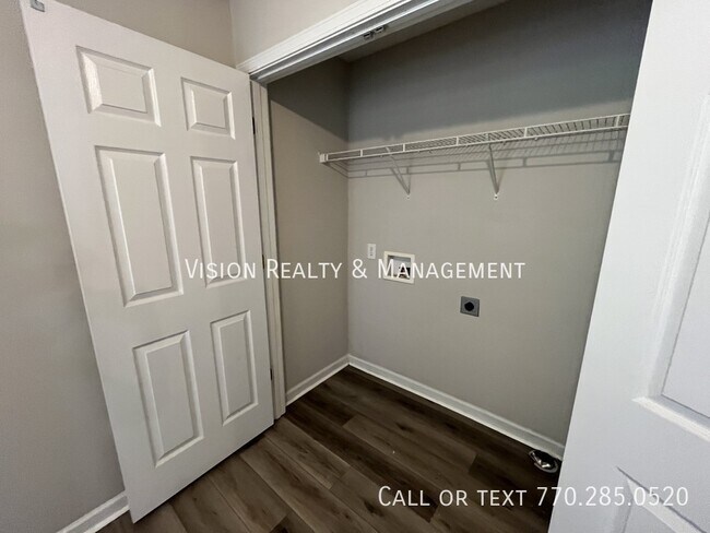 Building Photo - 116 McKenzie Overlook Dr