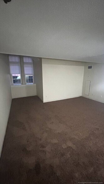 Building Photo - 37 Saint Joseph St