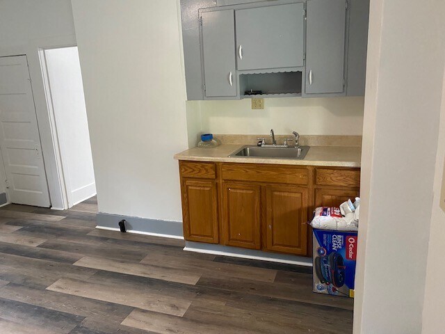 Building Photo - 1218 Lincoln Ave