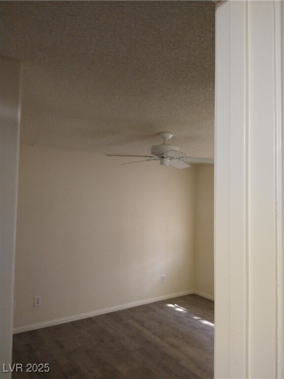 Building Photo - 1608 N Torrey Pines Dr