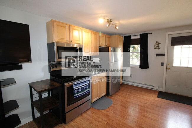 Building Photo - 93 Henry Law Ave