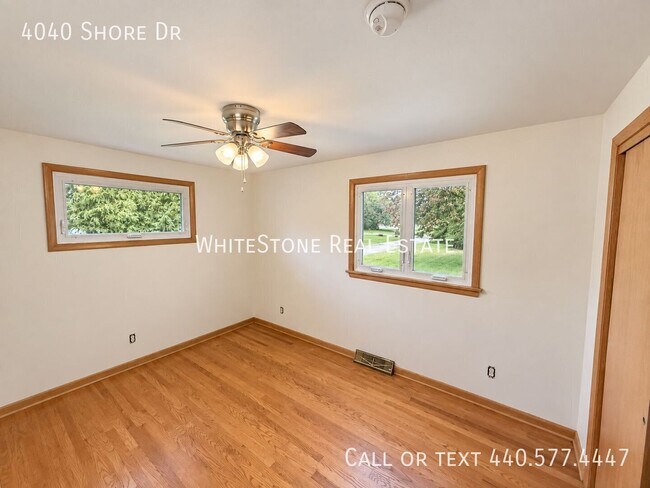 Building Photo - 4040 Shore Dr