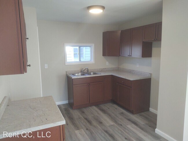 Building Photo - 2 br, 1 bath House - 637 23rd Ave