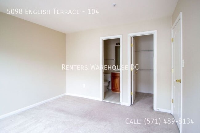 Building Photo - 5098 English Terrace