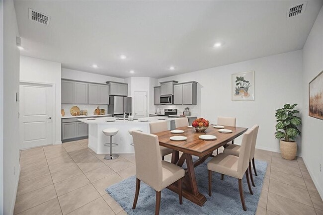 Building Photo - 2555 Bending Bonsai Dr