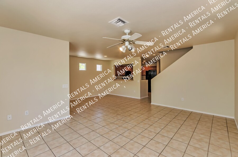 Building Photo - 10645 E Singing Canyon Dr