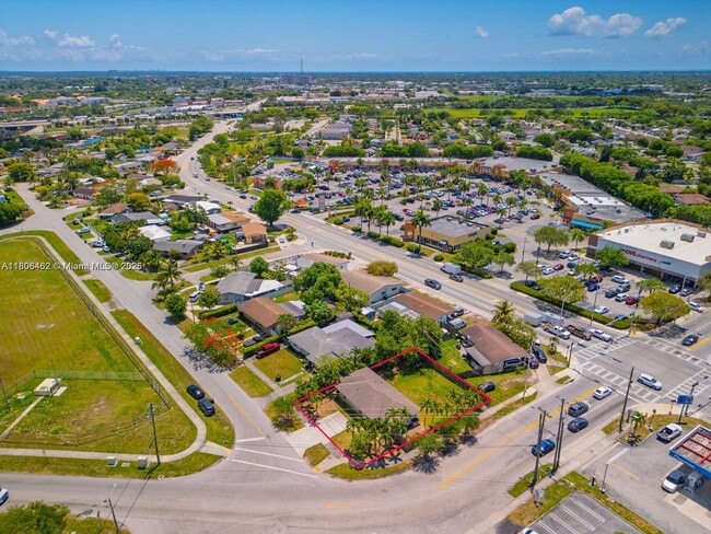 Building Photo - 11492 SW 190th Terrace Rd
